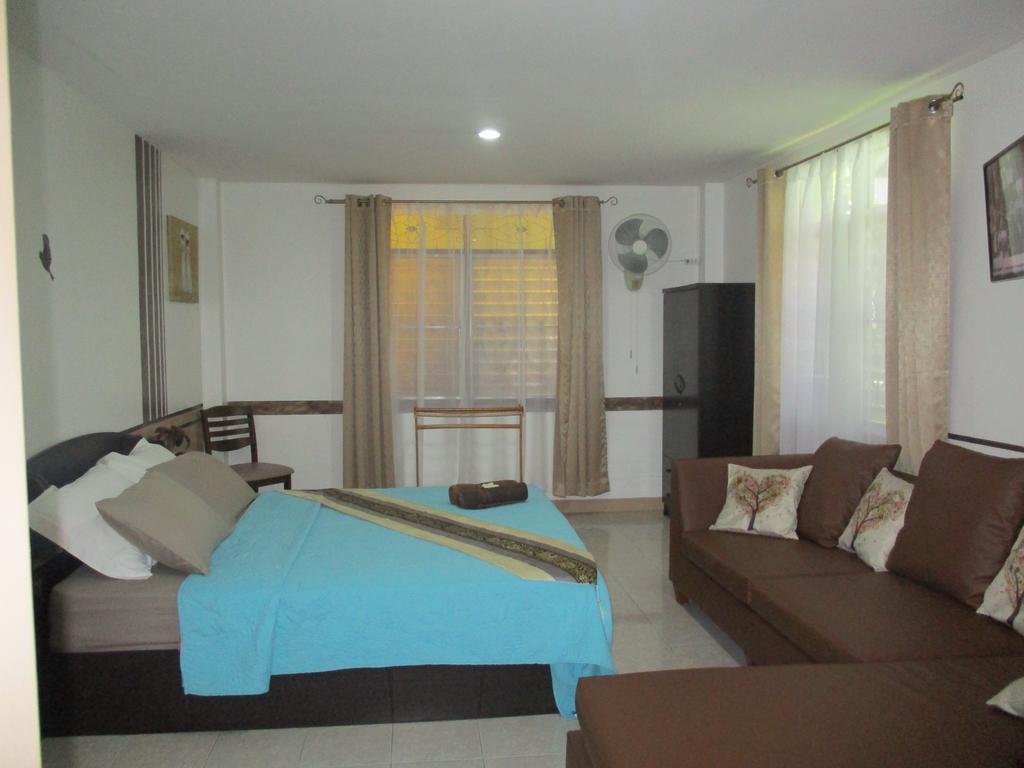 Similan Hotel Bang Tao Beach  Exterior photo